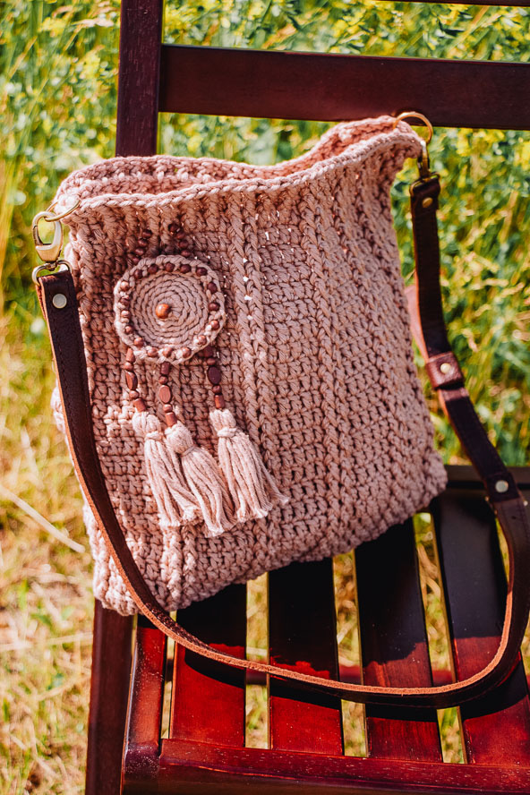 Bohemian Fringed Crochet Bag - Free Purse Pattern with Leather Straps