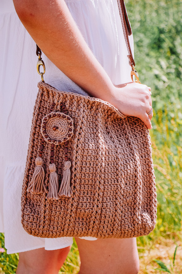 Boho Medallion Bag - I Like Crochet