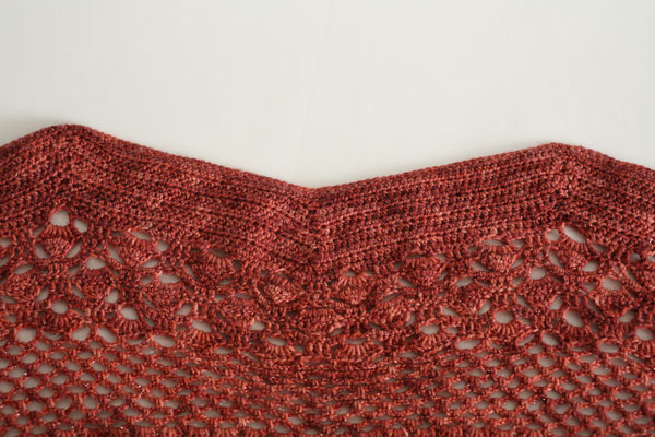 Dusty Rose Shawlette - I Like Crochet