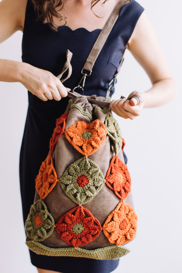 How to Tie a Scarf on a Purse: 7 Ways to Add Flair