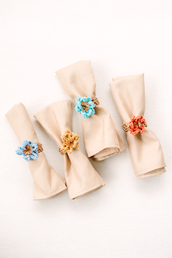 Fiore Porcelain Napkin Rings (Set of 4)– Mrs. Alice