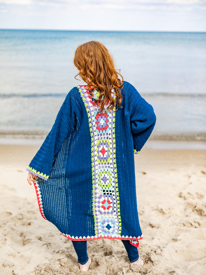 Crochet Pattern Book WATERFALL GRANNY SQUARES ~ Afghan & 20 Square Designs