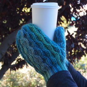 Wonderland Mittens